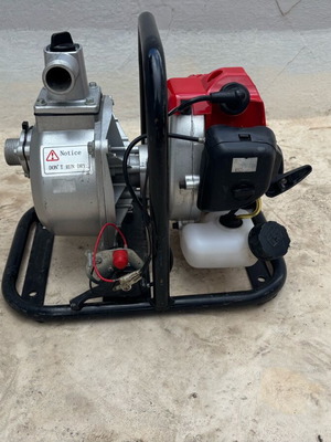 Αντλία βενζίνης νερού TU-26 σαν καινούργιο