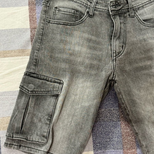 Men's gray denim bermuda shorts size 30 like new