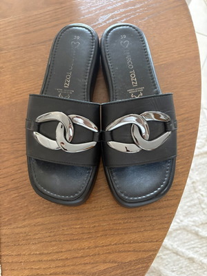 Marco Tozzi slippers size 39 like new, black