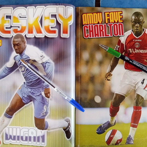 Match Football Magazine issue 30-5/2/2007 like new with Everton posters