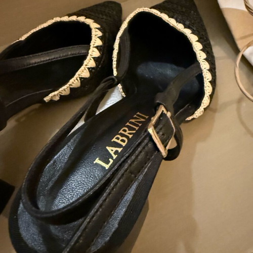 Kitten Heels Labrini Size 37 Like New