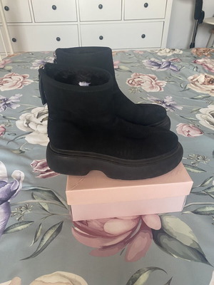 H&M ankle boots, black, size 37.5-38, fur lined
