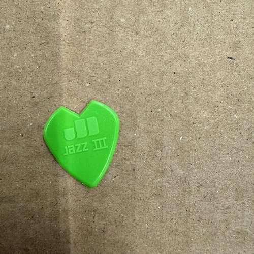 Metallica M72 Tour Kirk Hammett Pick like new