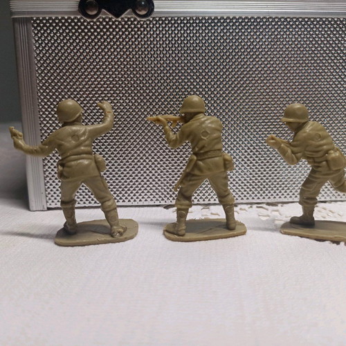 Greek Marines 1/32 used infantry figures, pack of 4