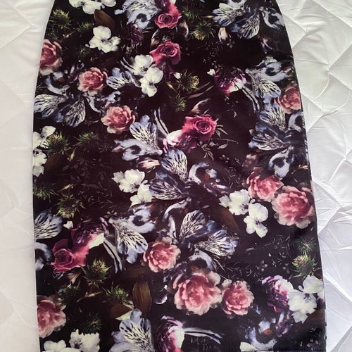 Floral skirt new, size L 40 12, pink multicolor