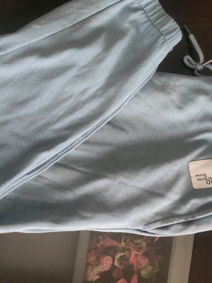 Esmara blue tracksuit used with small hole