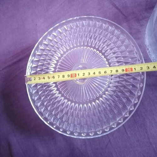 Vintage crystal cake stand with stem base like new