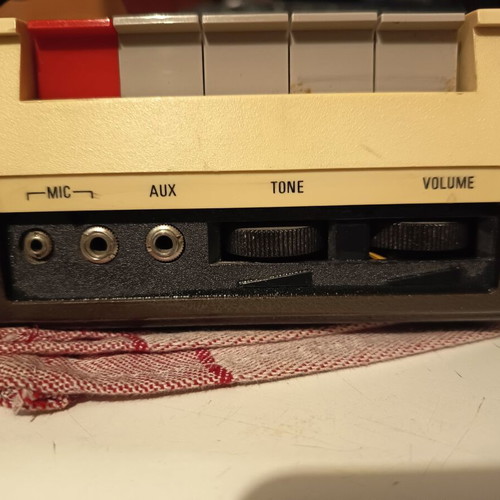 Vintage Paros P-16 cassette tape recorder used