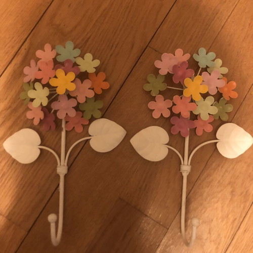 Zara Home vintage metal wall hooks set of 2, hydrangea flower design