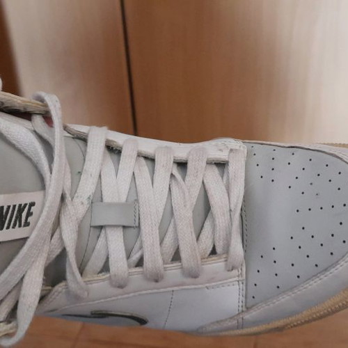 Nike athletic boots used, size 38, white