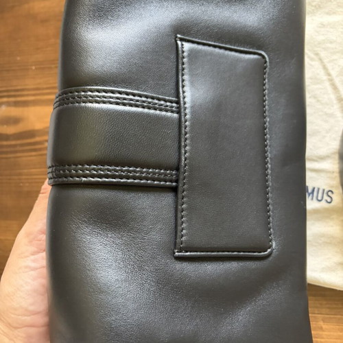 Jacquemus Bambimou black leather shoulder bag like new