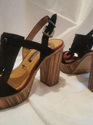 Women's heeled sandals used, size 37, black and brown