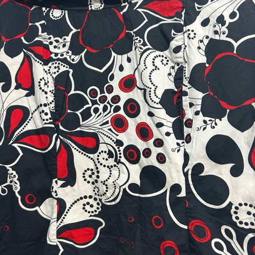 Women's dress like new, black and red, sizes M and L
