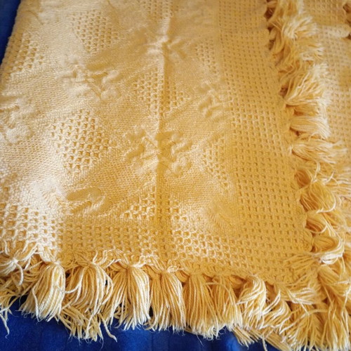 Wool Blanket like new, 160x200 cm, rich texture, beautiful color