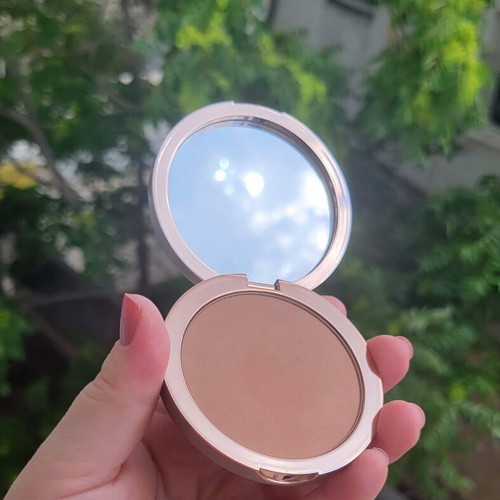 Delilah Sunset Matte Bronzer light medium 2101 like new