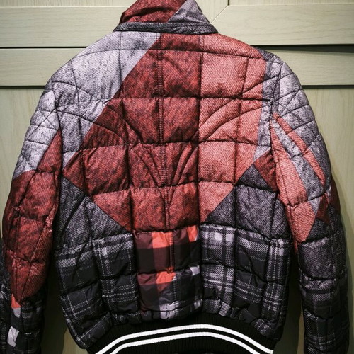 Unisex jacket without hood like new, gray and red, size L