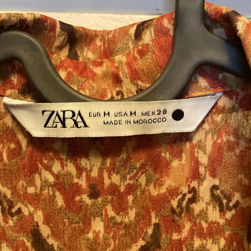Zara women's printed shirt M like new, lightweight fabric
