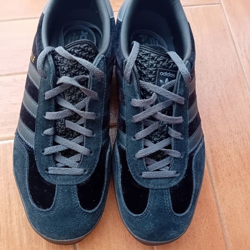 Adidas Gazelle Indoor W shoes size 41 1/3 black like new