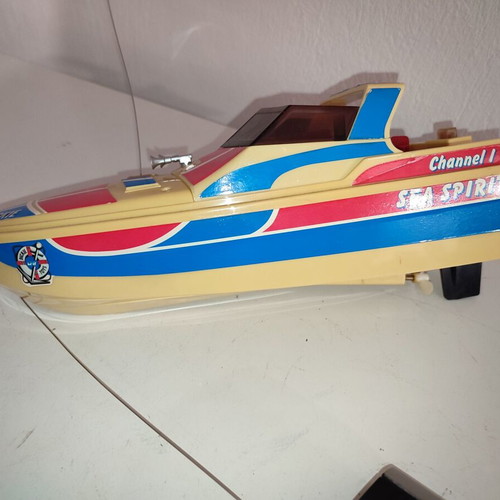 Dickie remote control boat used
