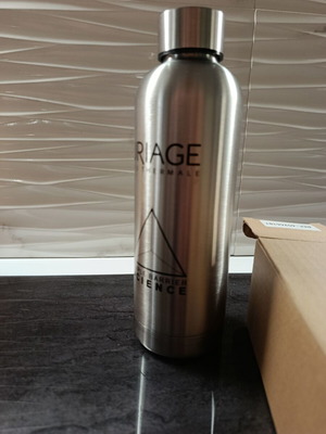 Uriage μπουκάλι θερμός 750 ml καινούργιο