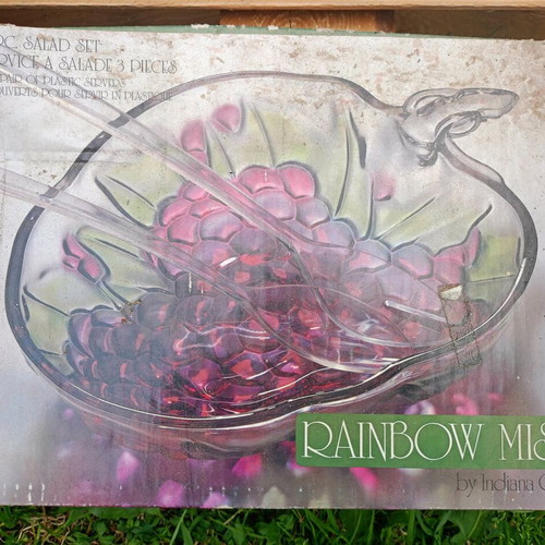 Rainbow Mist glass salad bowl vintage new by Indiana Glass