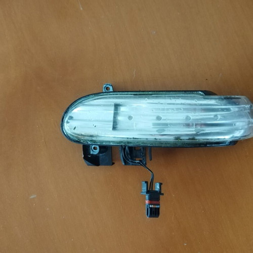 Mercedes SLK 200 R171 left turn signal used