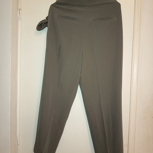 H&M women's pants like new, dark olive, size medium