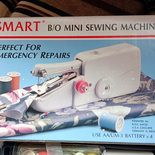 Smart B/O Mini Sewing Machine new