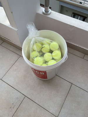 Tecno Pro Coach 60 tennis balls new