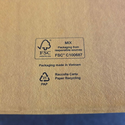FENDI packaging box used, magnetic closure, 29.5x28.5x13.5 cm