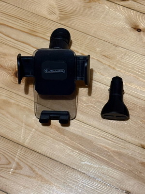 Mobile phone holder and car charger like new