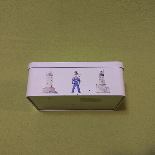 Collectible metal tin for French biscuits used