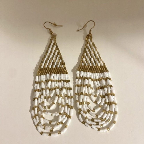 Long earrings with beads new, white and gold