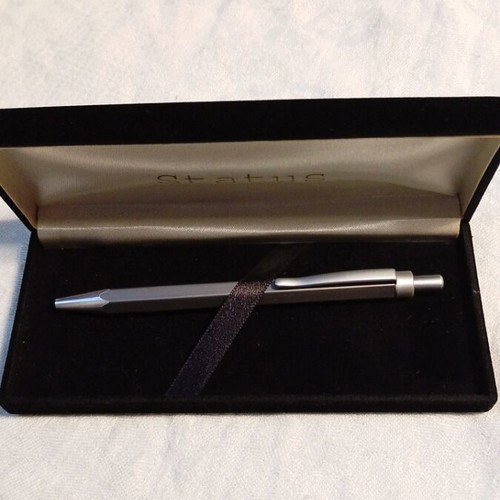 Vintage Status Silver Pen in Pencil Shape like New