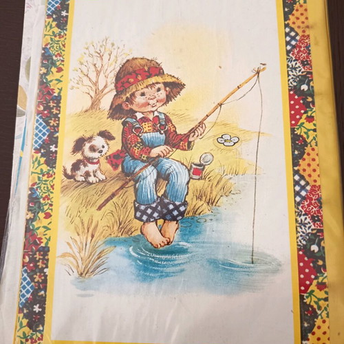 Folder 1980 collectible like new