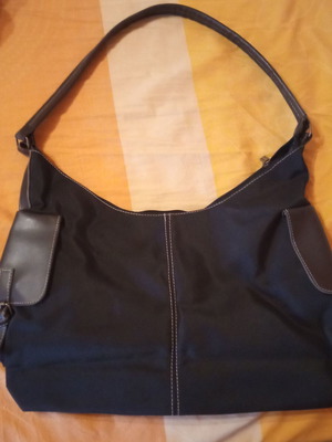 Shoulder bag new, black with 2 side pockets