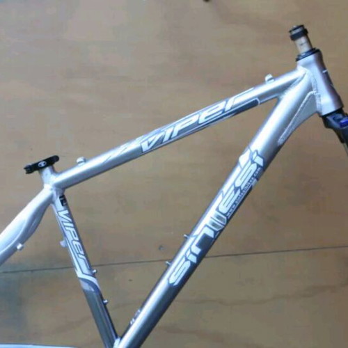 Mountain bike frame Sintesi Viper and Rockshox fork like new