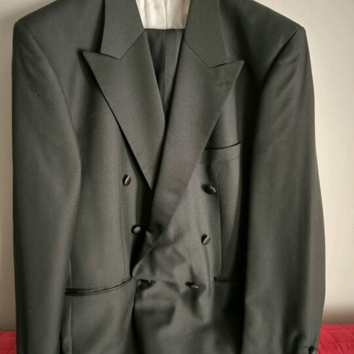 Rossi suit black like new
