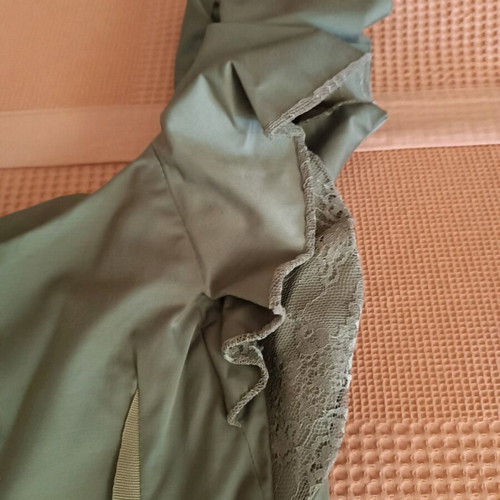 Tenax khaki dress like new, size small