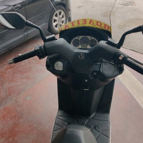 Sym Joyride 200i EVO scooter 2011 like new, 171 cc, 27,266 km