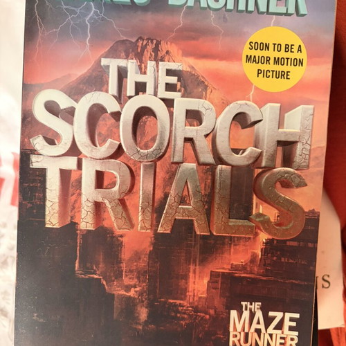 Maze Runner trilogy used, English
