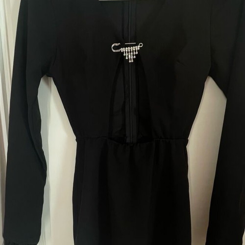 Mini dress new with elegant cutout and feather details black XS