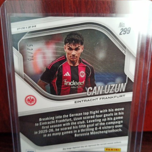 Can Uzun Pink Power Base Panini Prizm FIFA 2025-26 card like new