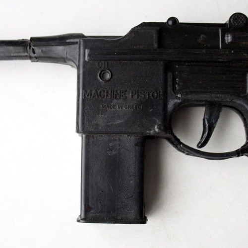 Plastic friction machine pistol vintage 70's new made in Greece