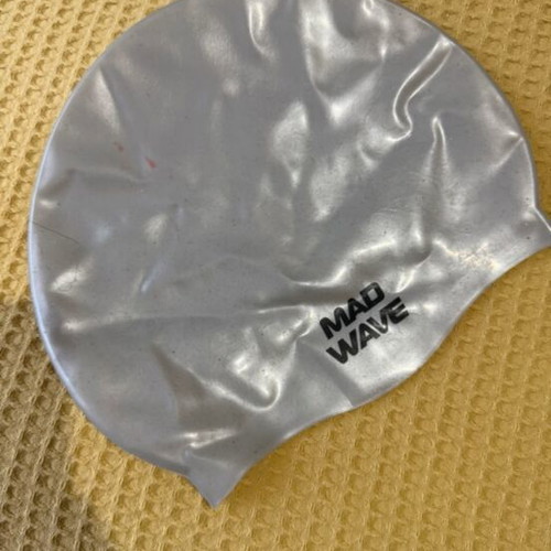 Swim cap like new, gray