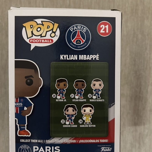 Kylian Mbappé Paris Saint-Germain vinyl figure