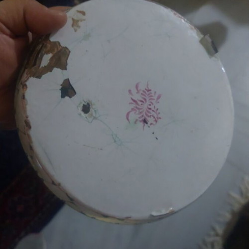 Japanese plate old with enamel and painting used, with damages