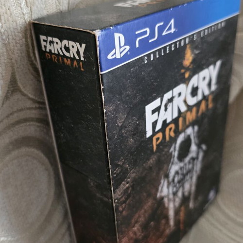 Far Cry Primal Collector’s Edition PS4 like new, complete set