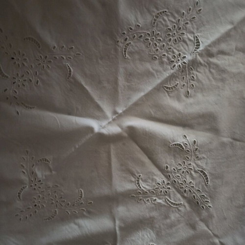 Rotonda with Cutwork Design Handmade Lace New 1.25x1.25 m