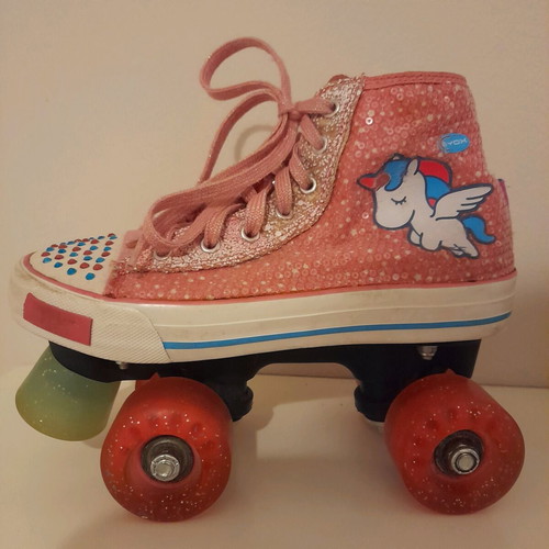 Byox Alicorn Quad Rollers with 4 wheels, size M 34-35 like new